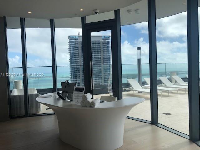 1000 Brickell Plz #3114, Miami FL 33131