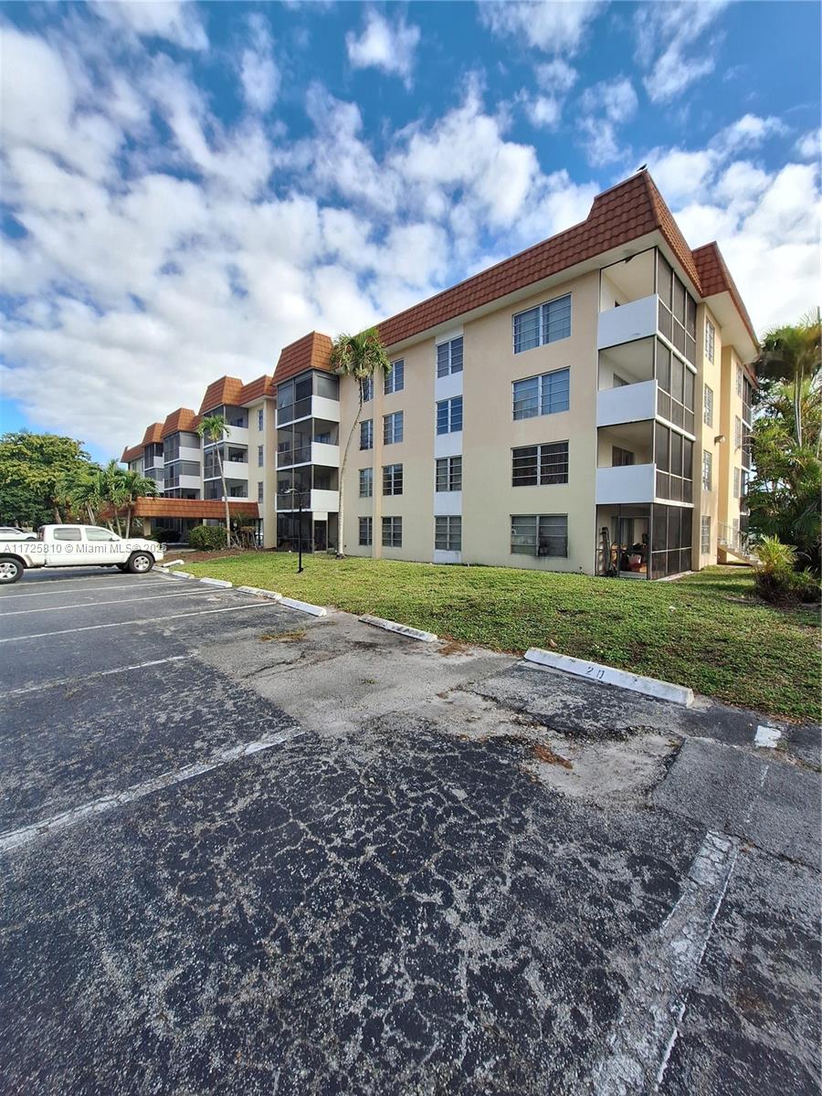 4170 Inverrary Dr #302, Lauderhill, Florida image 16