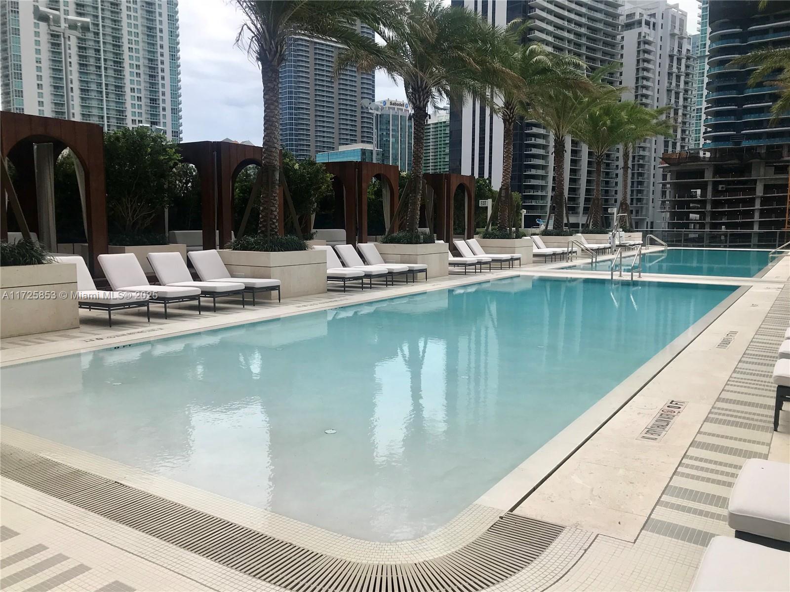 801 S Miami Ave #1502, Miami FL 33130