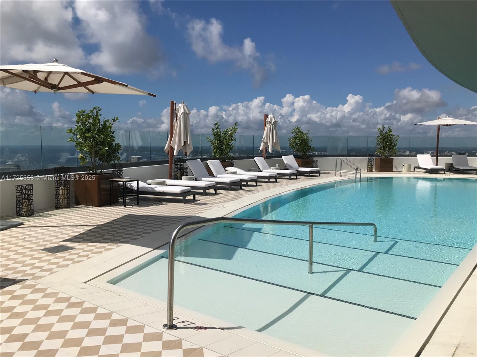 801 S Miami Ave #1502, Miami FL 33130
