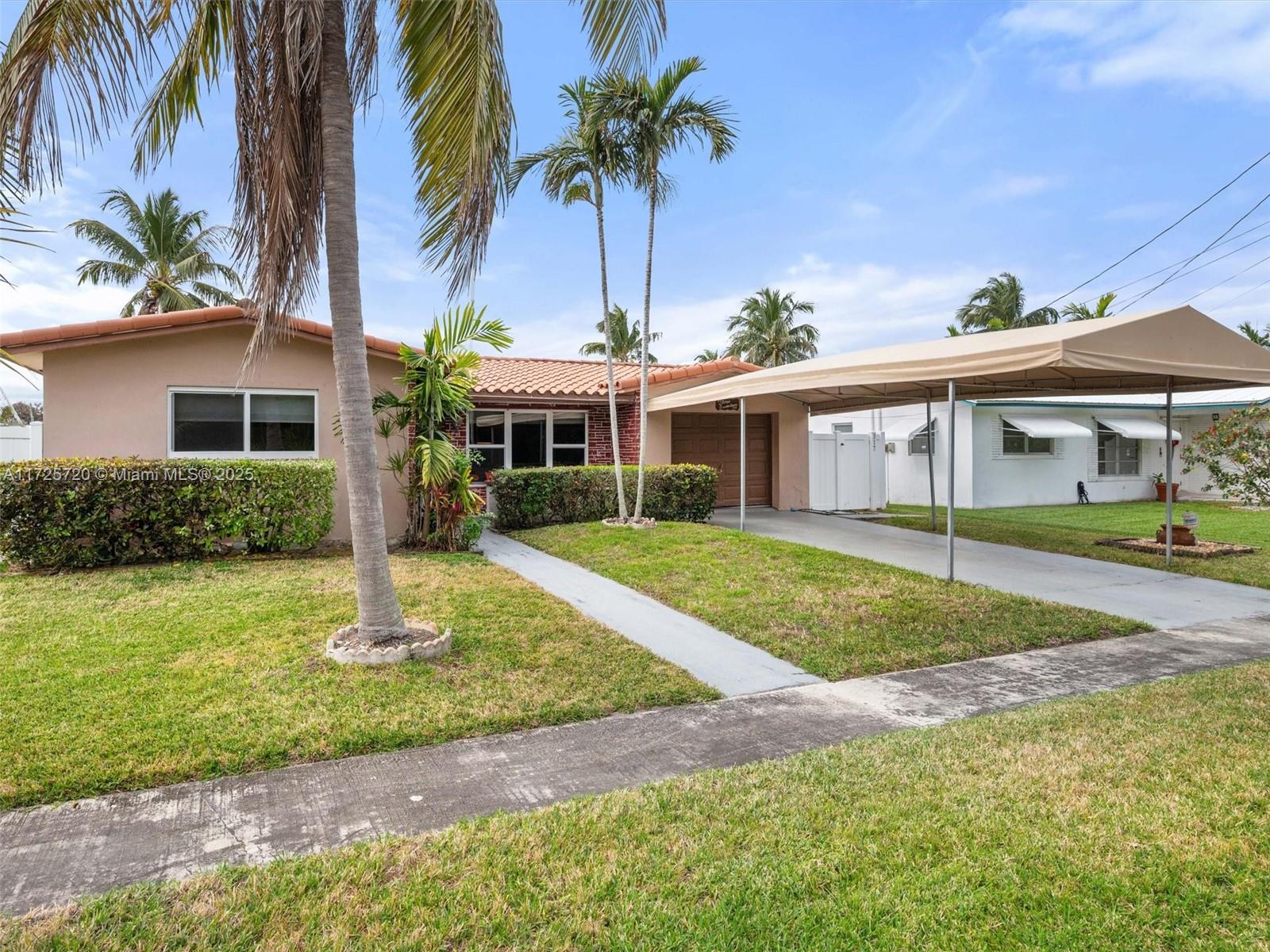 317 NE 3rd Ave, Dania Beach, Florida image 3