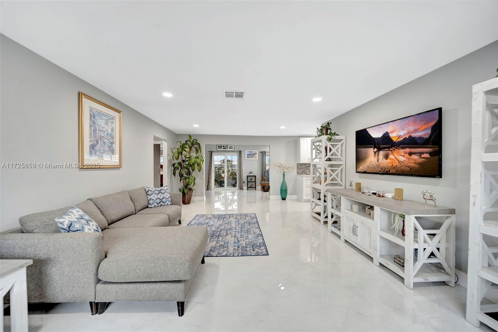 14307 Amapola Dr, Delray Beach, Florida image 3