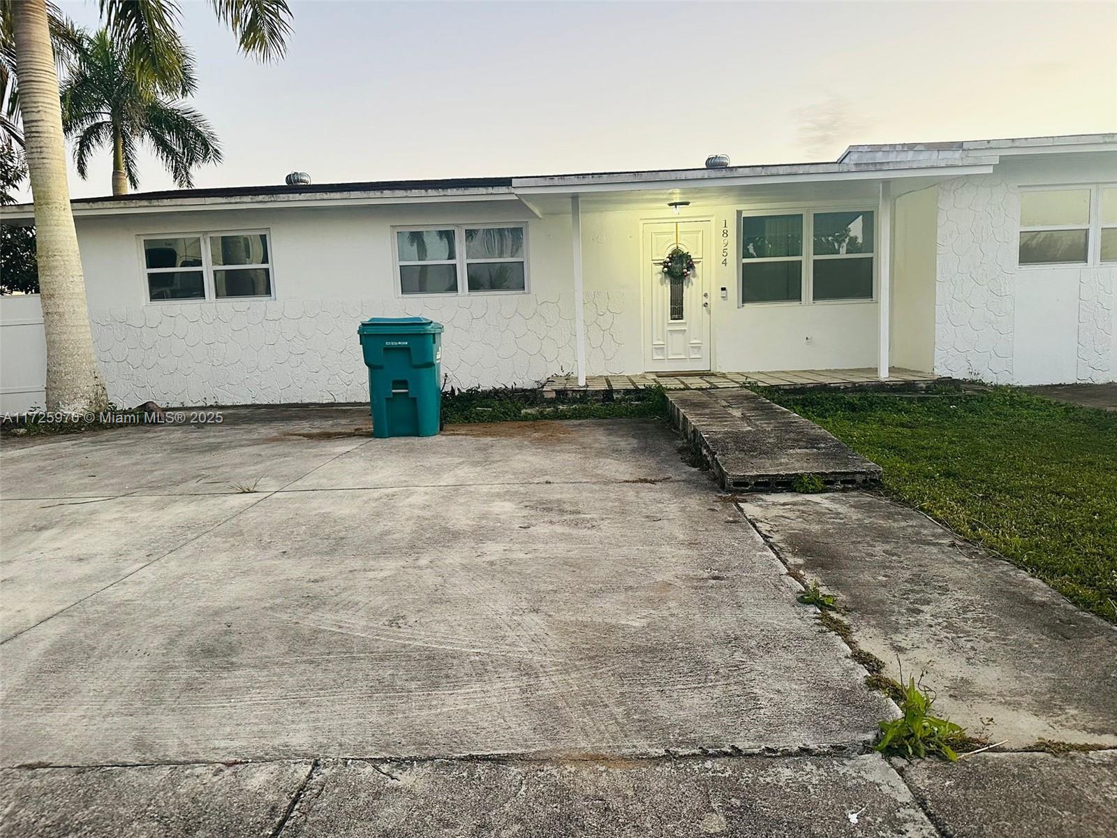 Residential, Homestead, Florida image 1