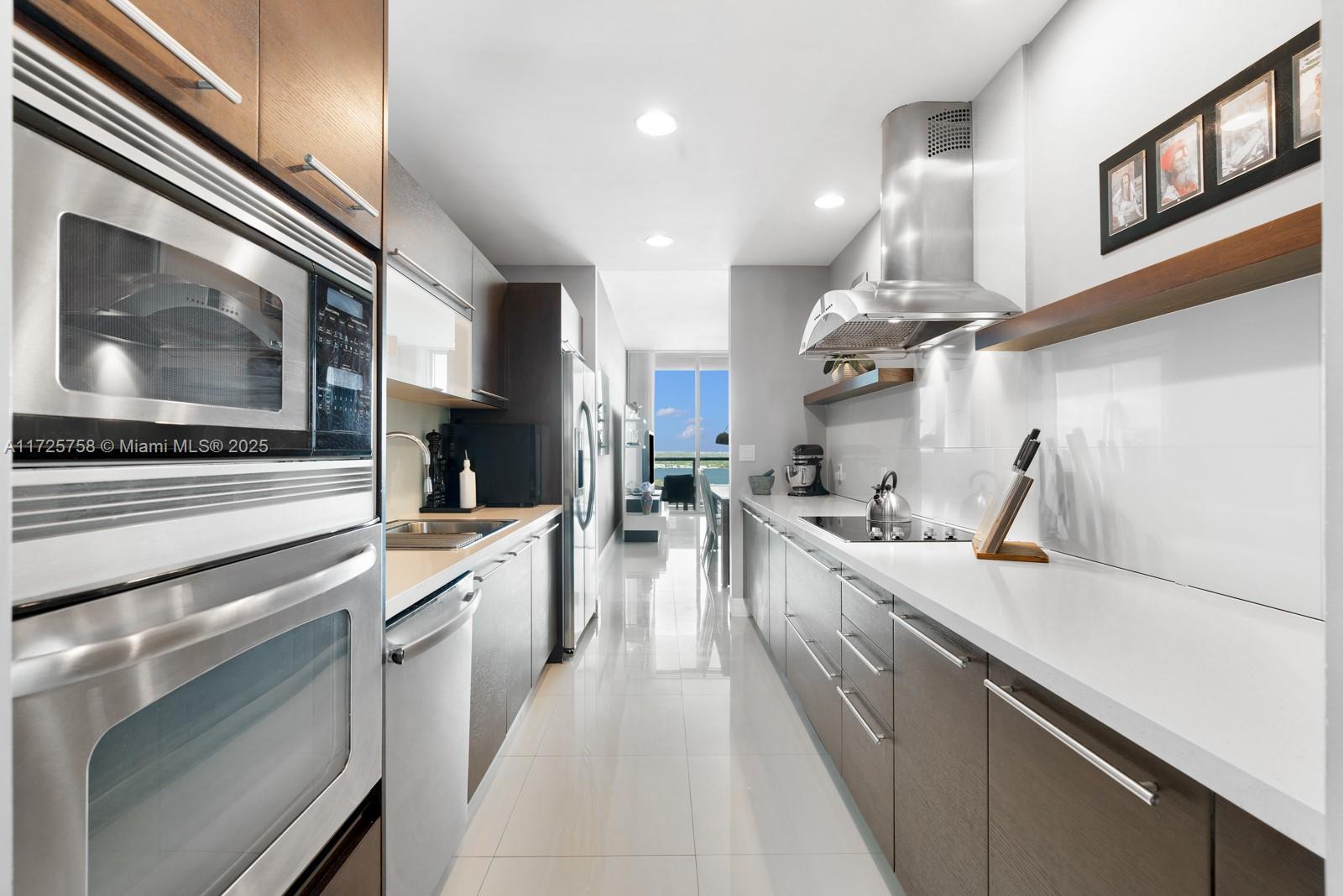 7930 East Dr #1405, North Bay Village, Florida image 14