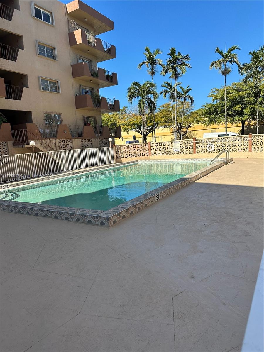 1630 W 46th St #204C, Hialeah, Florida image 21