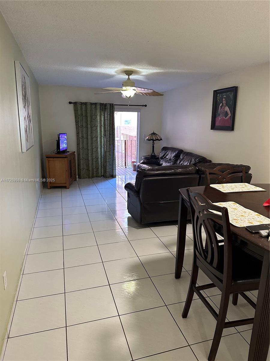 1630 W 46th St #204C, Hialeah, Florida image 4