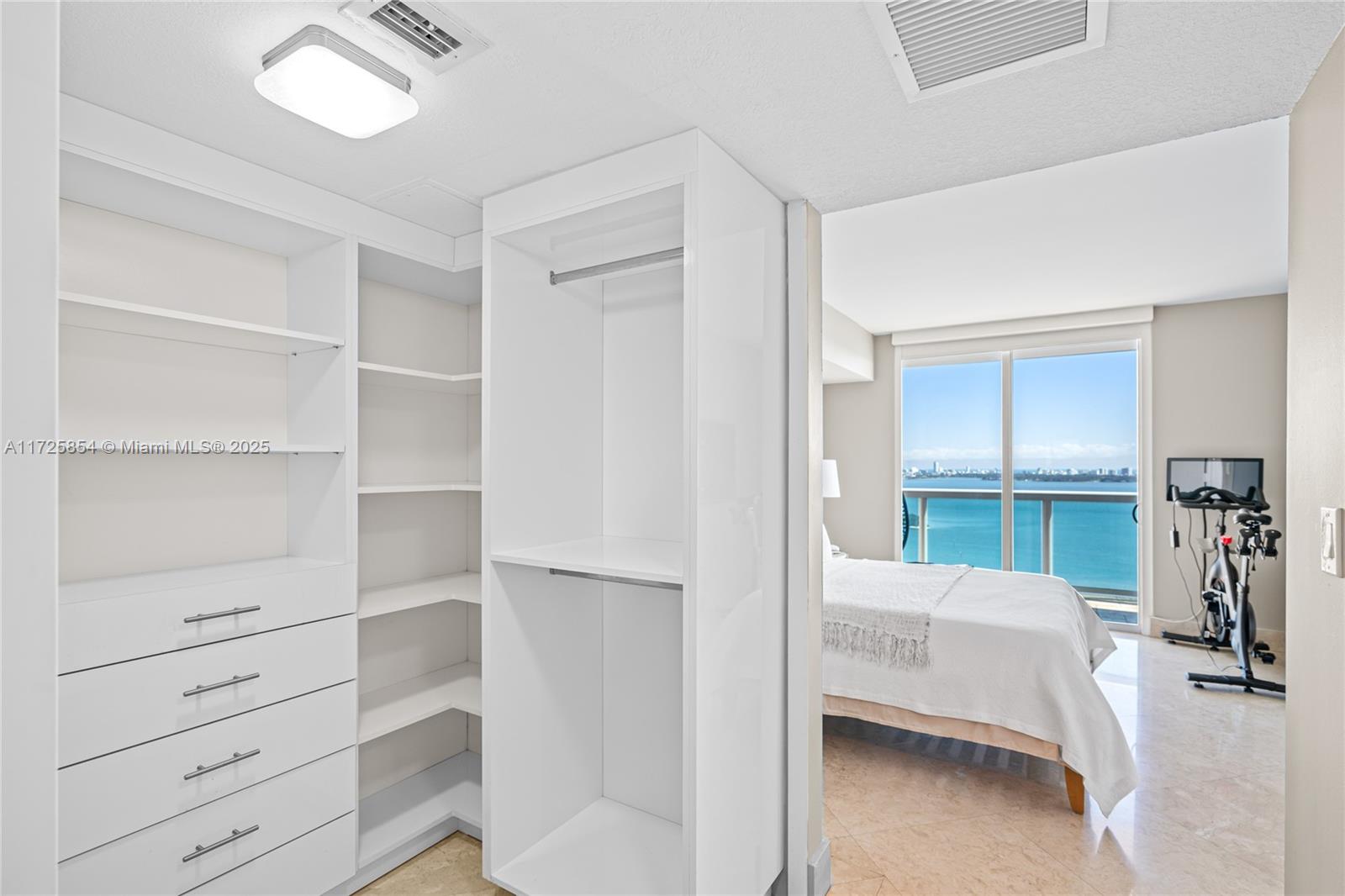 1800 N Bayshore Dr #3207, Miami FL 33132