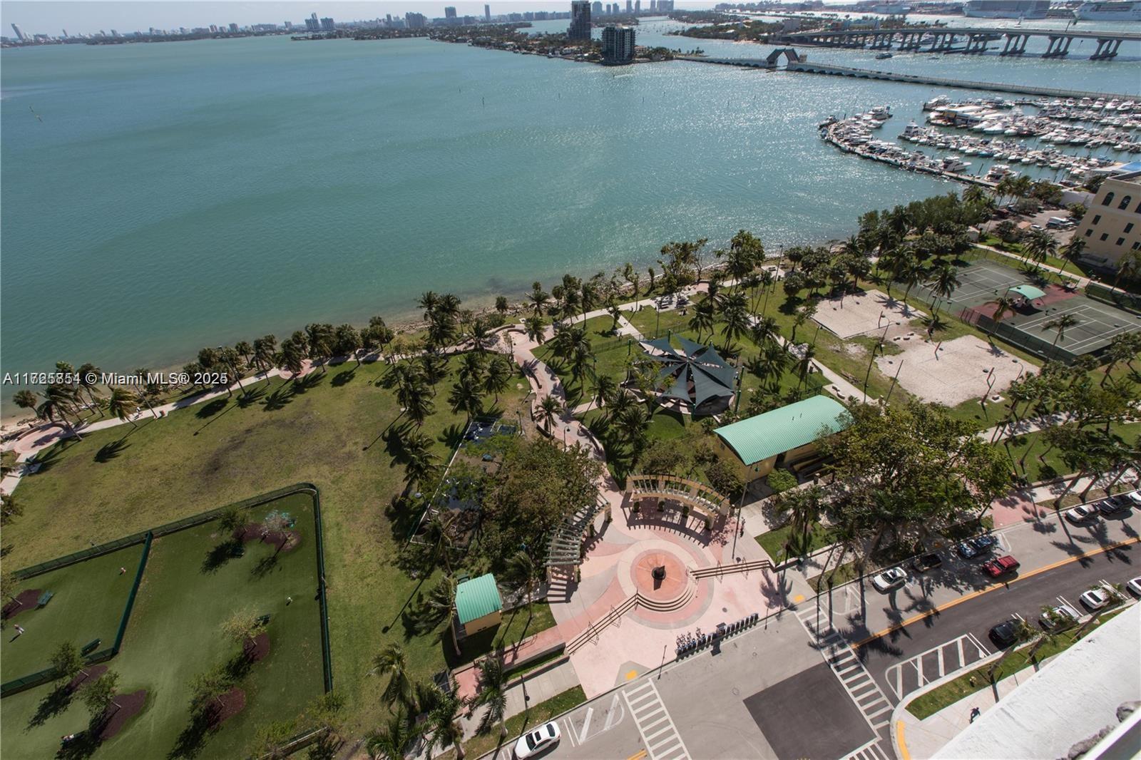 1800 N Bayshore Dr #3207, Miami FL 33132