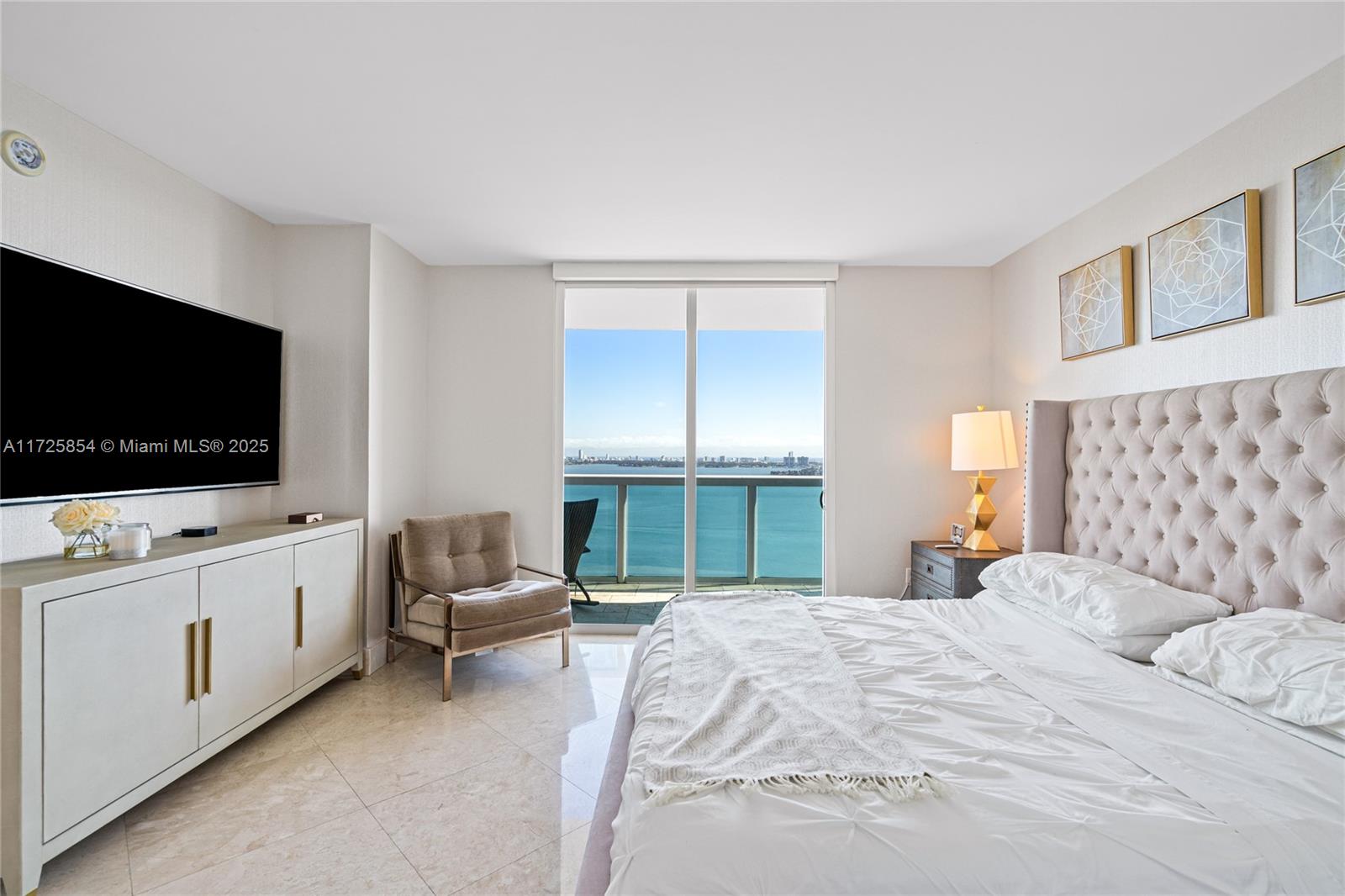 1800 N Bayshore Dr #3207, Miami FL 33132