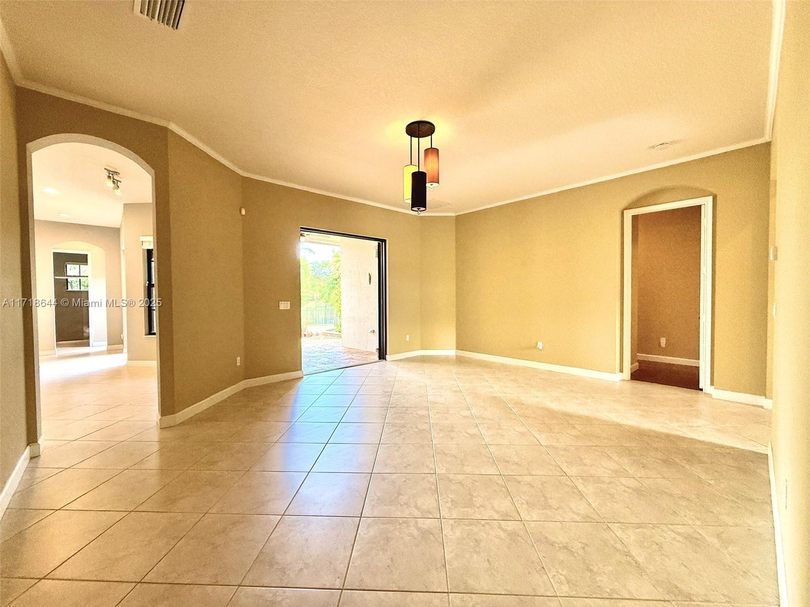 8771 NW 41st St, Cooper City, Florida image 8