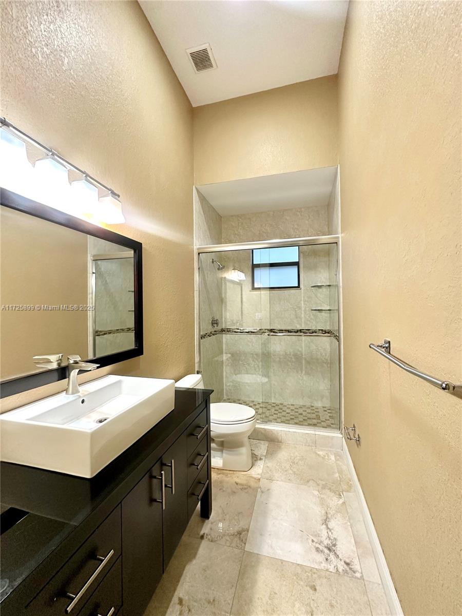 9741 NW 130th St, Hialeah Gardens, Florida image 25