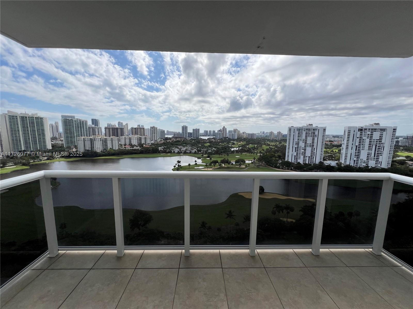 3625 N Country Club Dr #2408, Aventura, Florida image 23