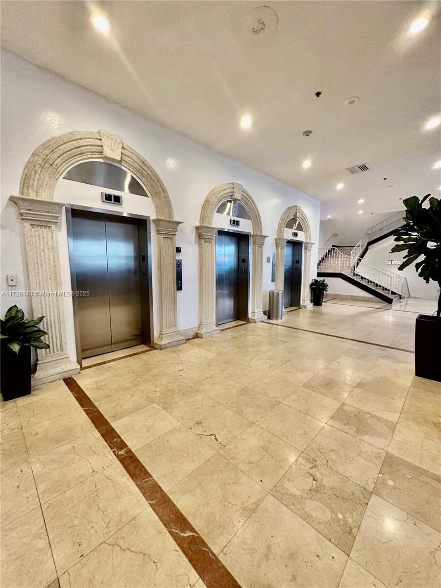 19201 Collins Ave #308, Sunny Isles Beach, Florida image 3