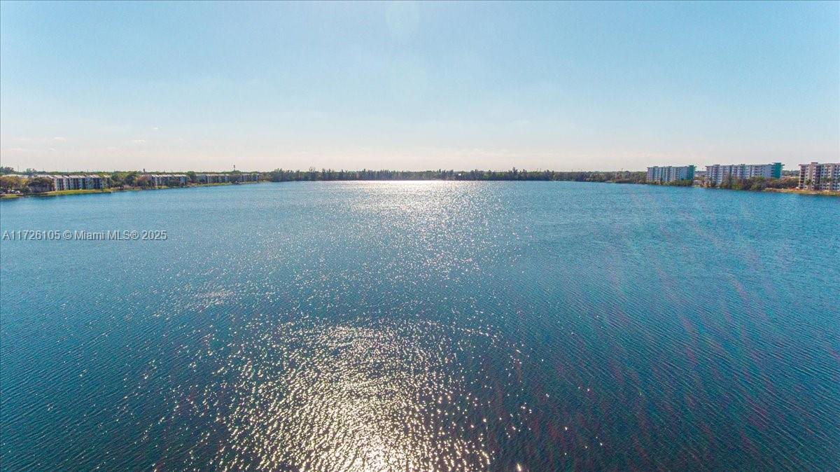 110 Lake Emerald Dr #403, Oakland Park, Florida image 1