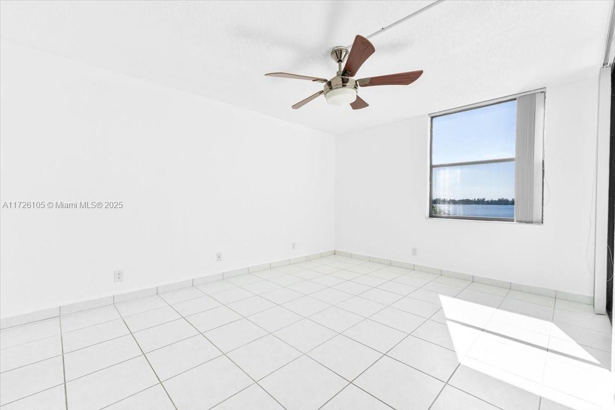 110 Lake Emerald Dr #403, Oakland Park, Florida image 10