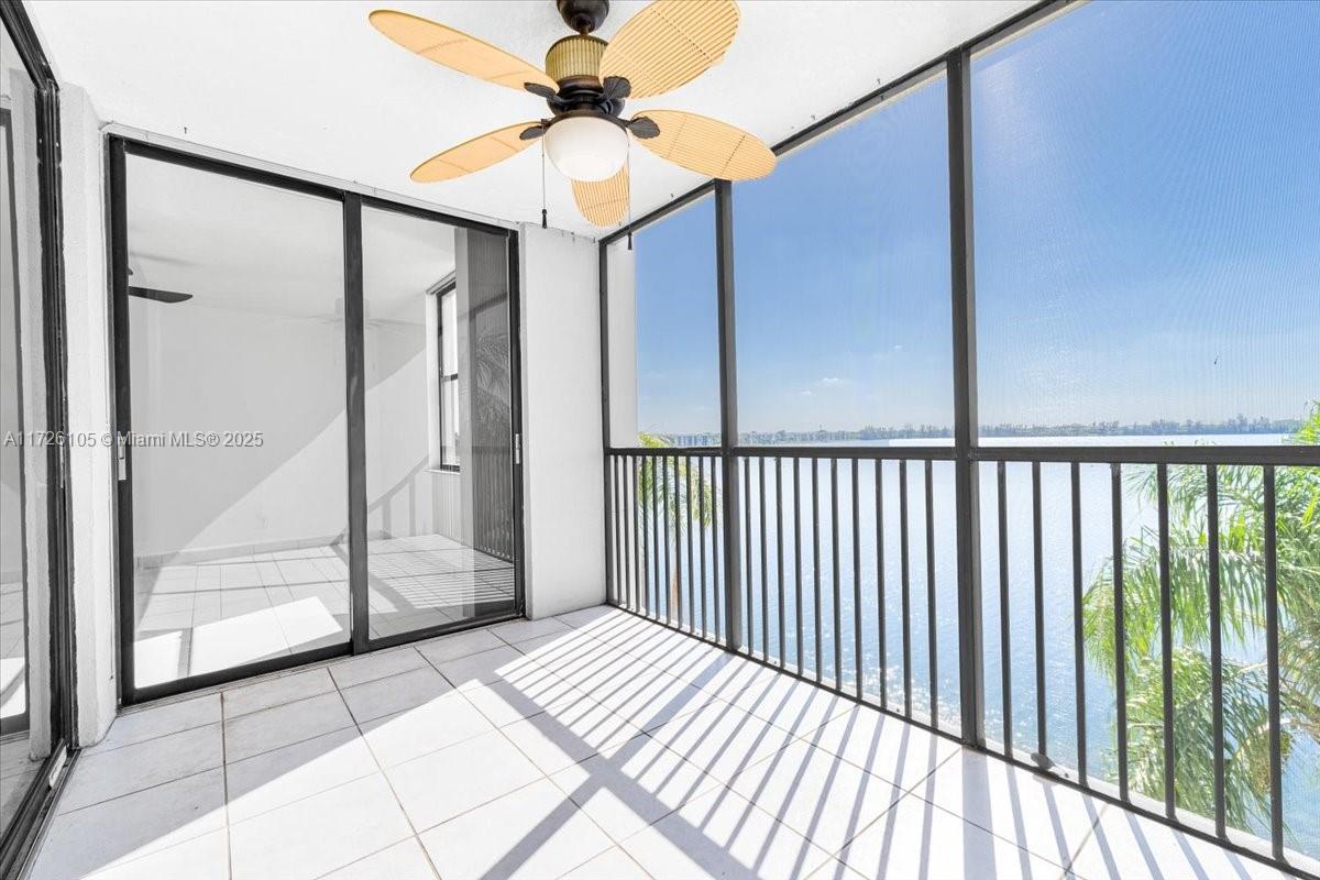 110 Lake Emerald Dr #403, Oakland Park, Florida image 23