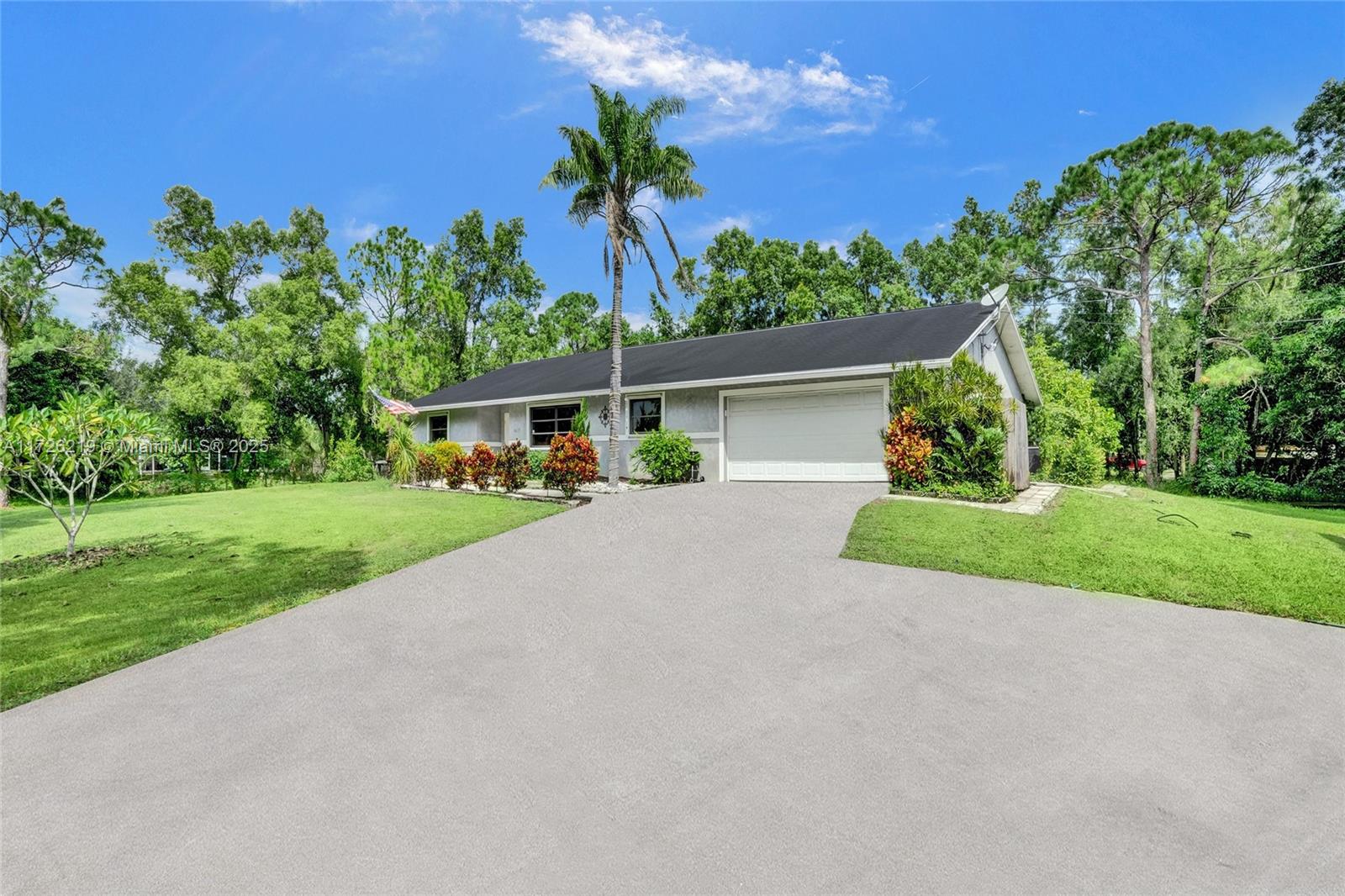 16059 E Mayfair Dr, Loxahatchee, Florida image 2