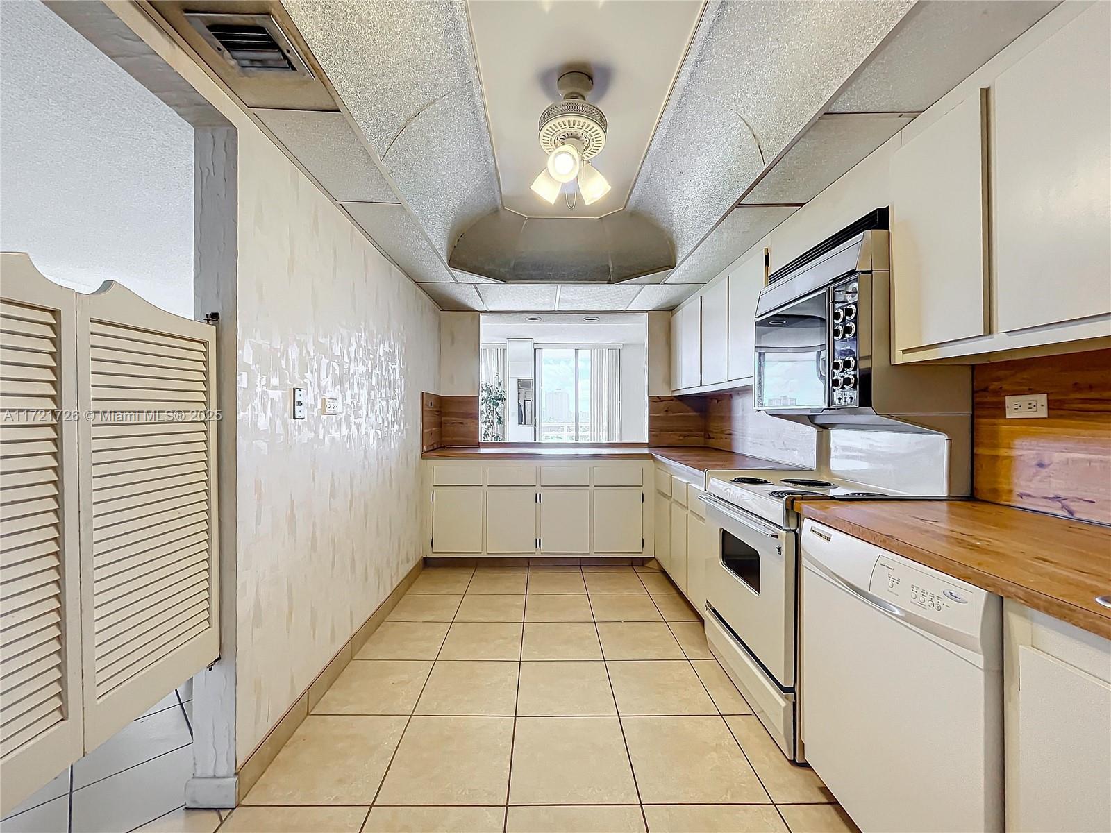 Listing Photo 13