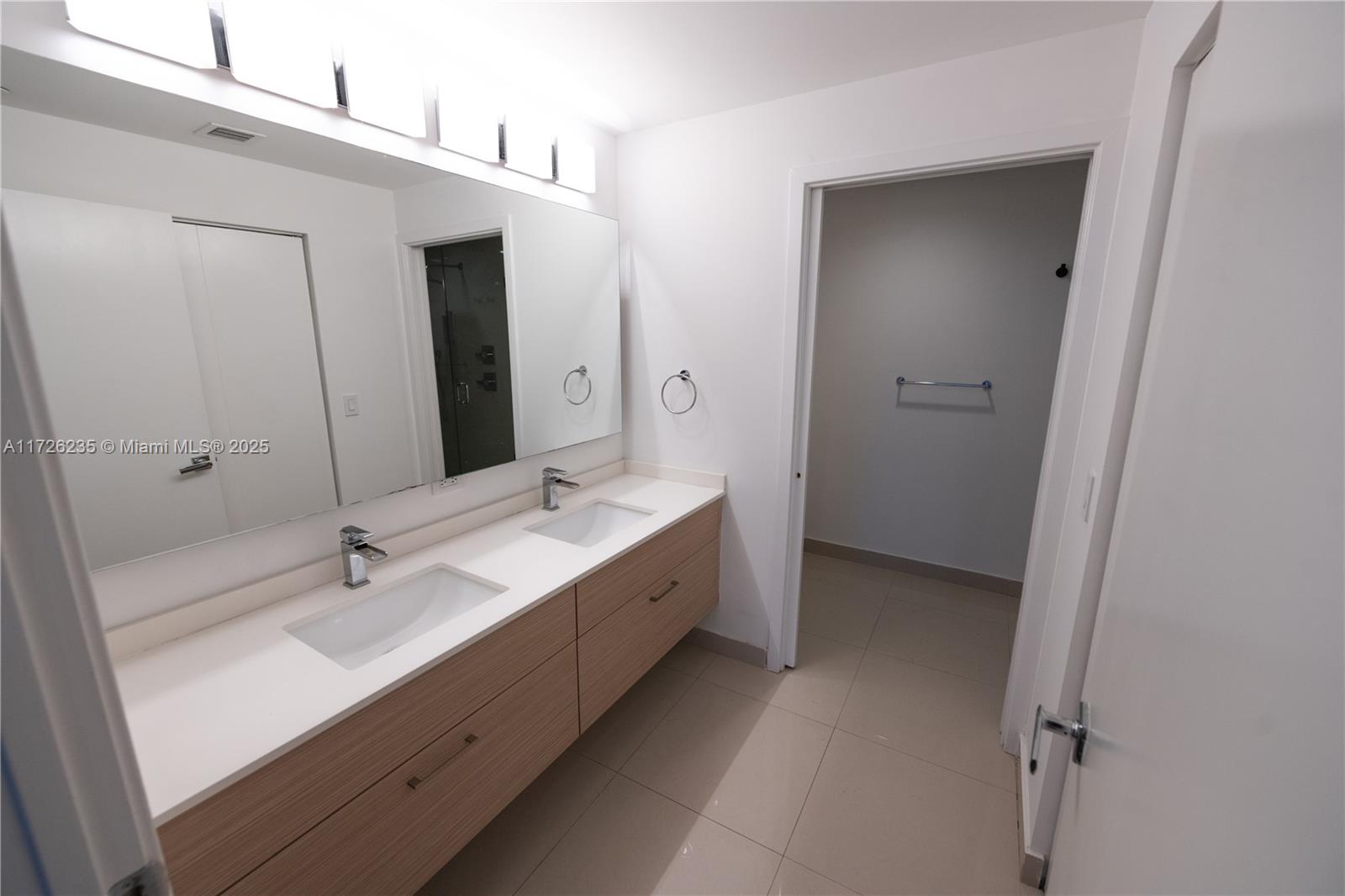 600 NE 27 St #1602, Miami FL 33137