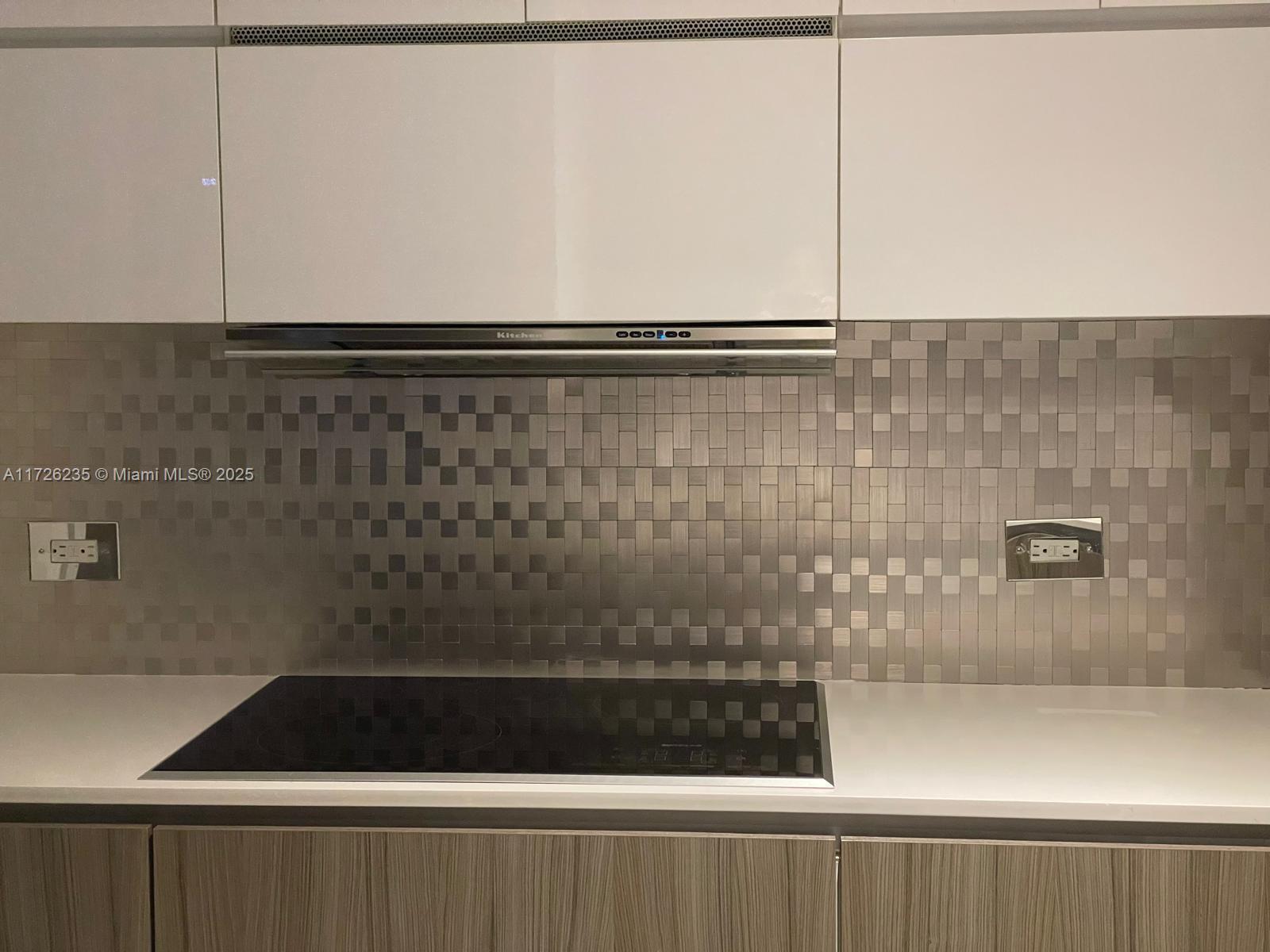 600 NE 27 St #1602, Miami FL 33137