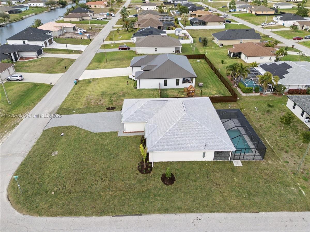 307 Nw 9th St, Cape Coral, Florida image 47