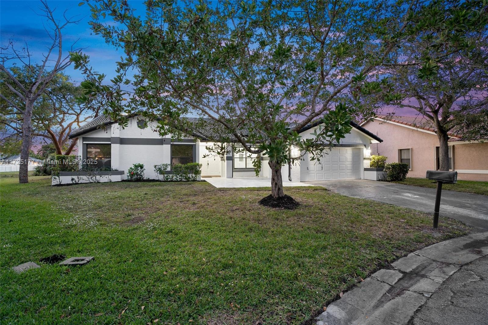 2070 NW 86th Ter, Coral Springs, Florida image 2