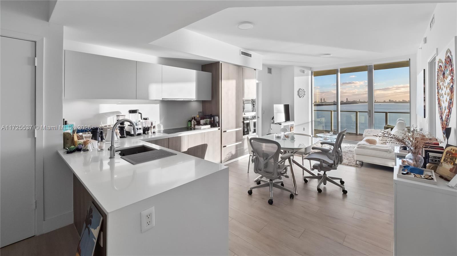 2900 NE 7th Ave #1105, Miami FL 33137