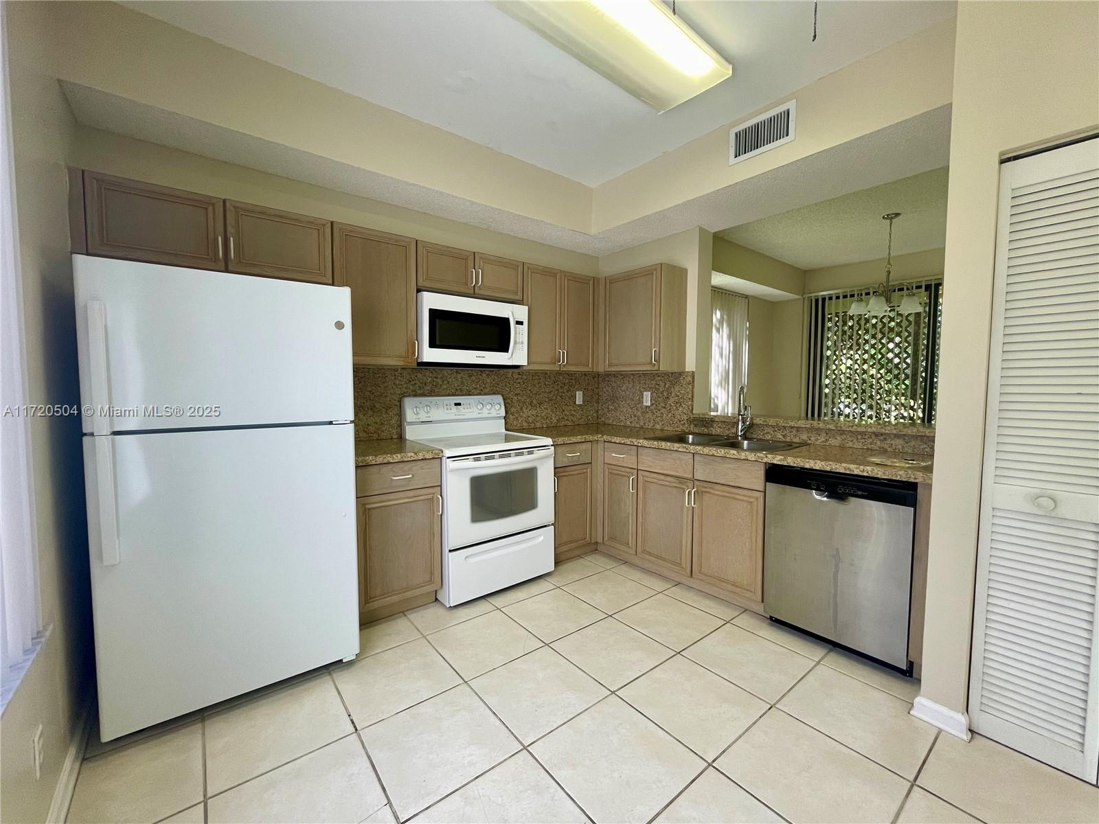 7525 NW 61st Terr #3101, Parkland, Florida image 10