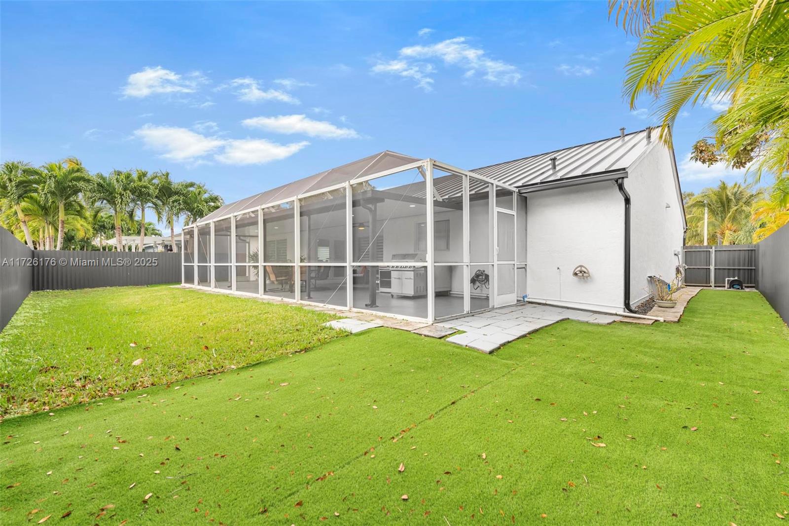 19611 Cutler Ct, Cutler Bay, Florida image 30