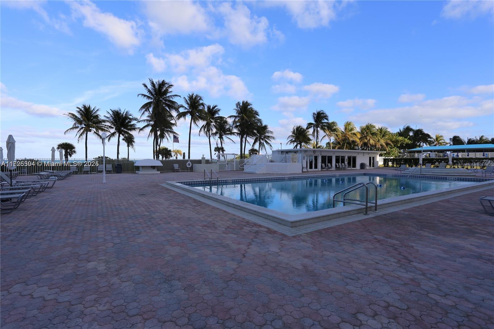 5005 Collins Ave #522, Miami Beach, Florida image 9