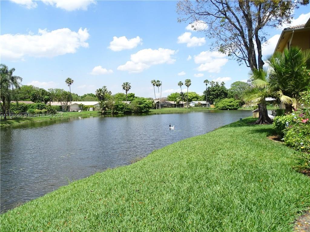 11477 NW 39th Ct #205-1, Coral Springs, Florida image 12