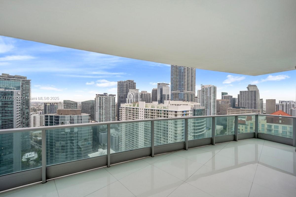 1331 Brickell Bay Dr #4201, Miami, Florida image 35