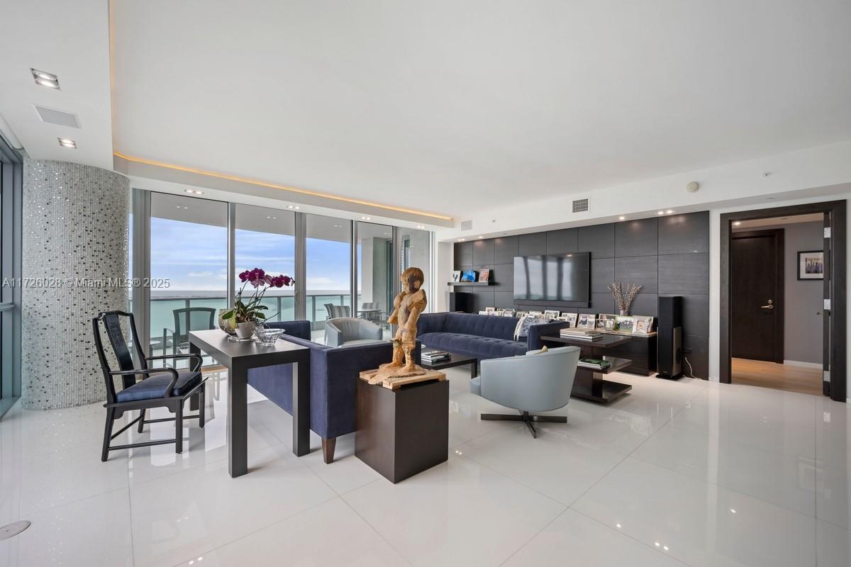 1331 Brickell Bay Dr #4201, Miami, Florida image 7