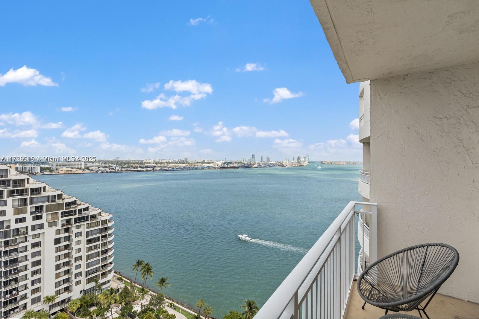 770 Claughton Island Dr #PH21, Miami FL 33131