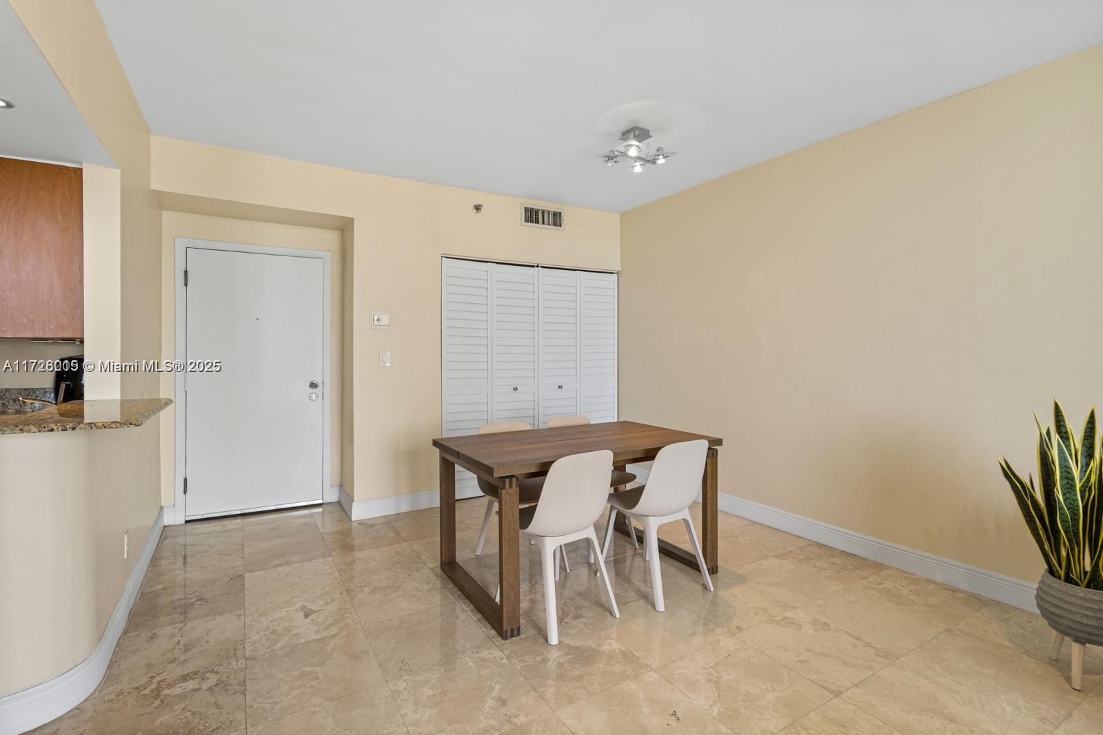 770 Claughton Island Dr #PH21, Miami FL 33131