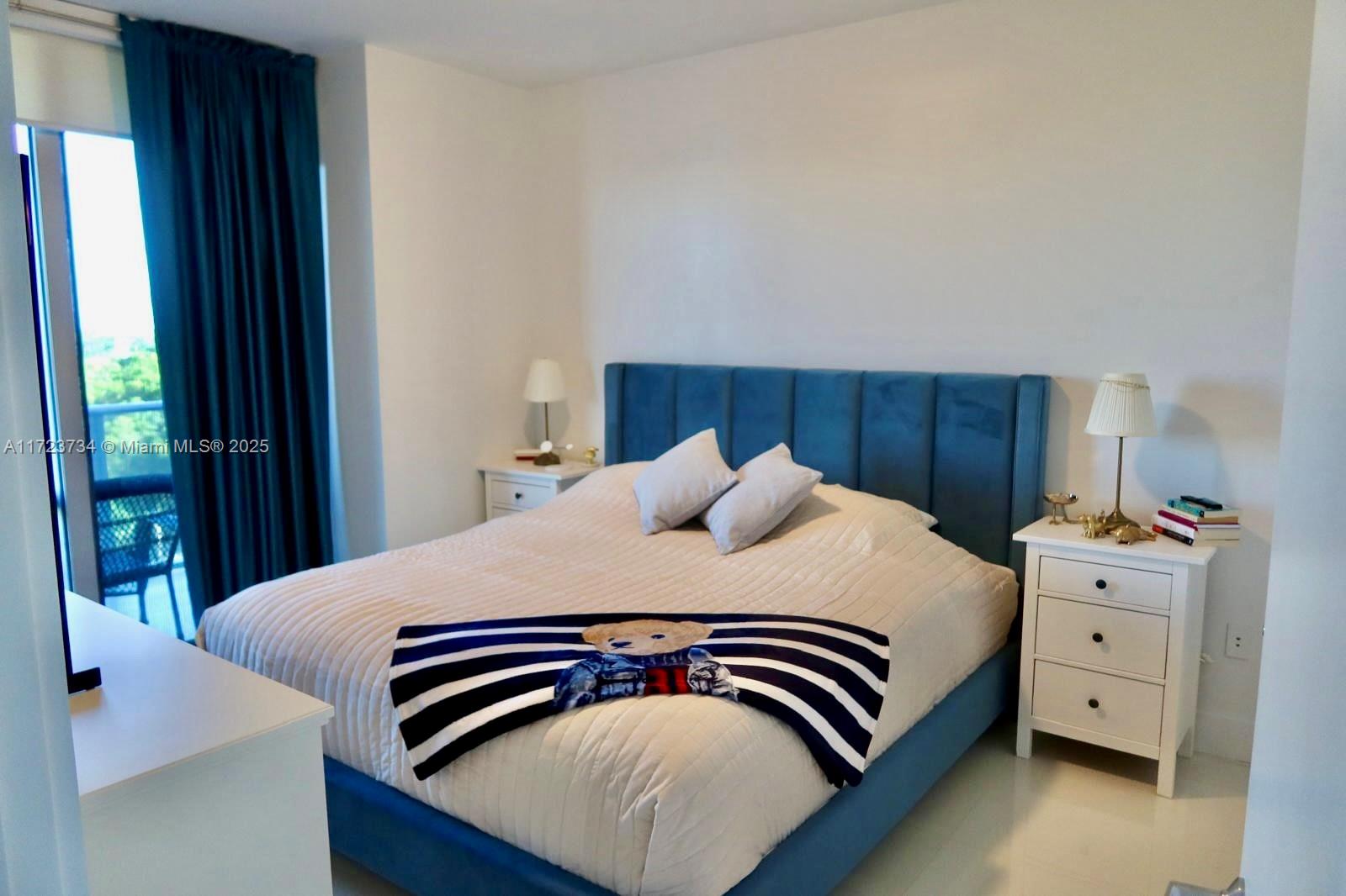 16385 Biscayne Blvd #718, North Miami Beach, Florida image 31
