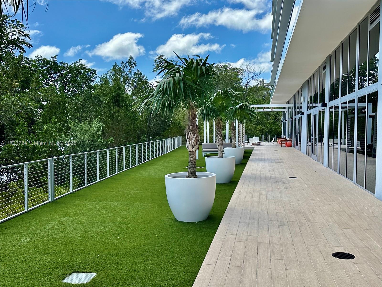 16385 Biscayne Blvd #718, North Miami Beach, Florida image 47