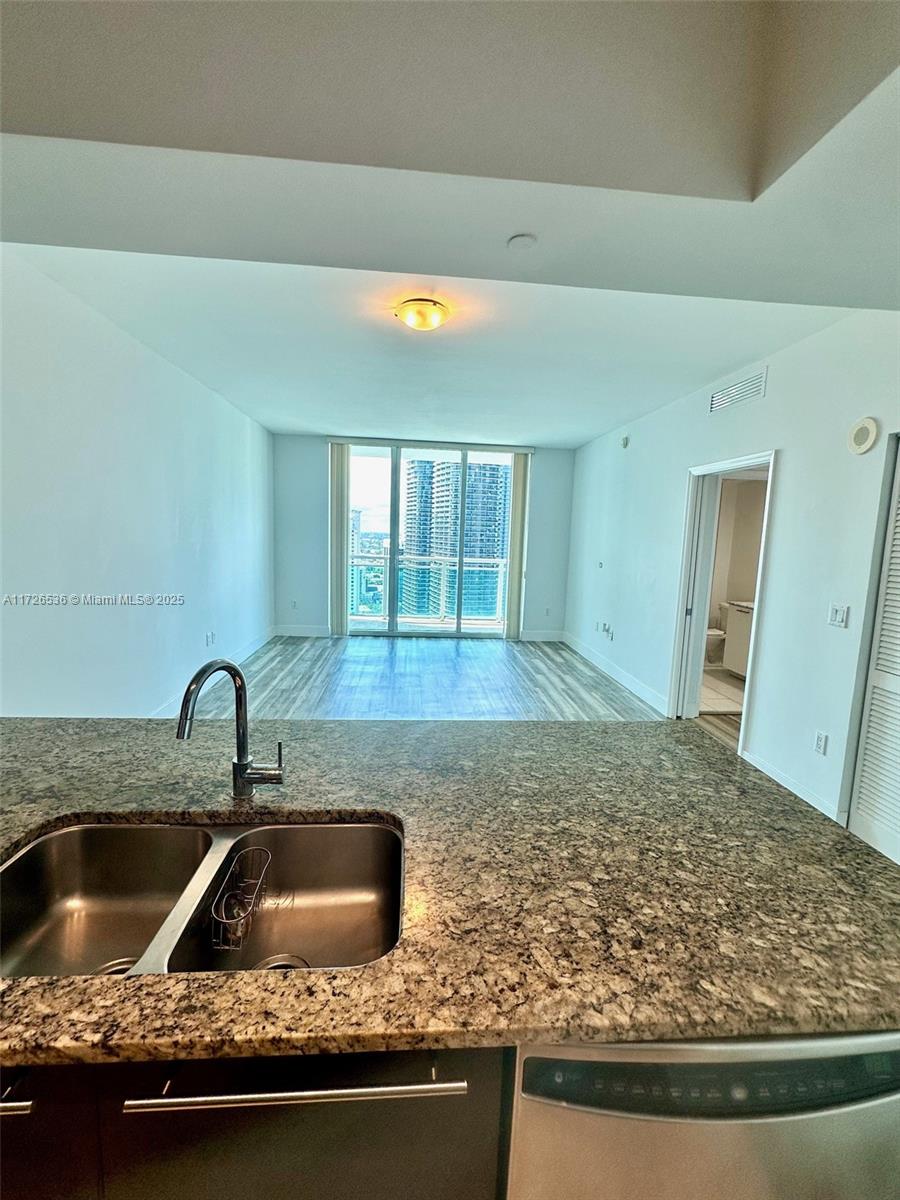 951 Brickell Ave #3403, Miami, Florida image 31