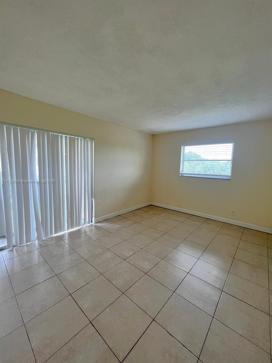 8740 N Sherman Cir #308, Miramar, Florida image 15