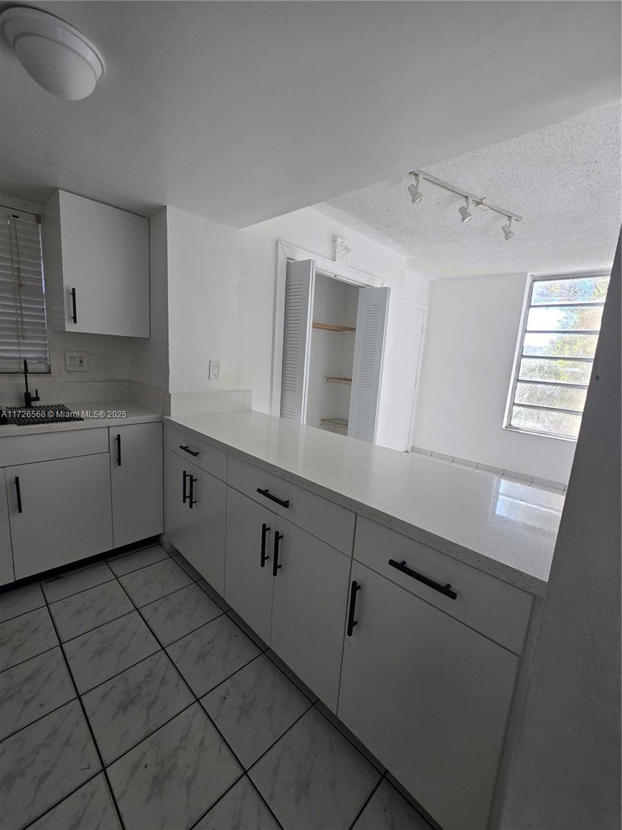 8740 N Sherman Cir #308, Miramar, Florida image 16