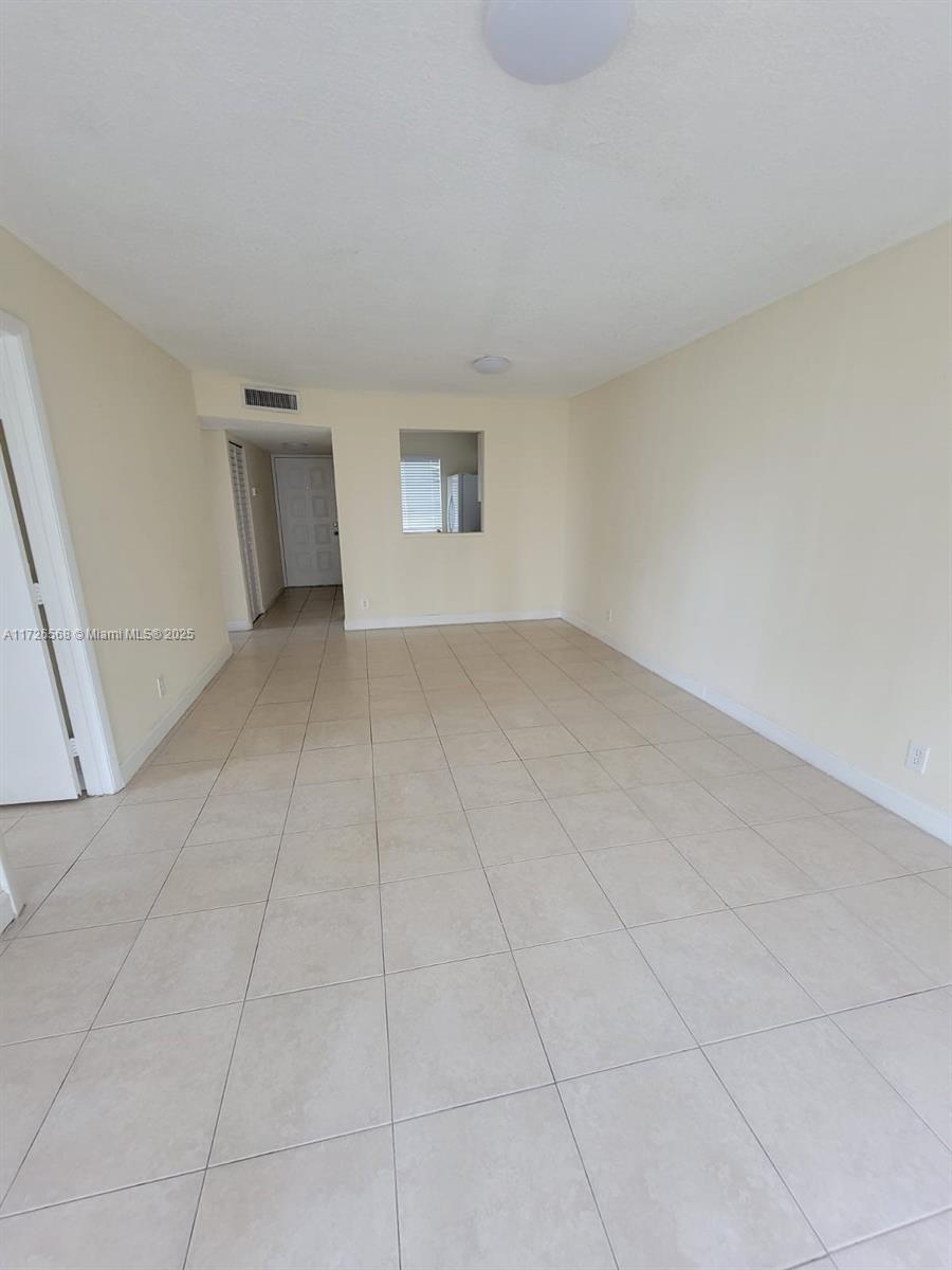 8740 N Sherman Cir #308, Miramar, Florida image 6