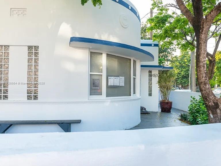 8101 Harding Ave, Miami Beach, Florida image 17