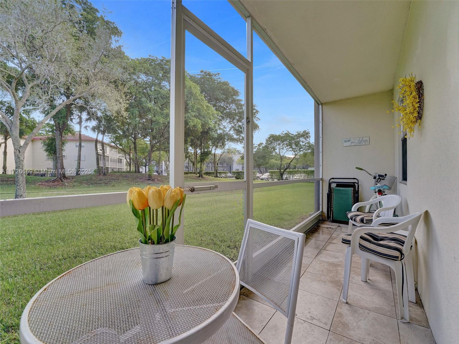 251 SW 134th Way #110M, Pembroke Pines, Florida image 28