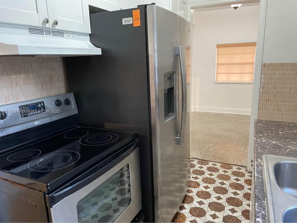 1223 NE 181st St, North Miami Beach, Florida image 14