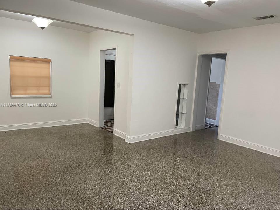 1223 NE 181st St, North Miami Beach, Florida image 7