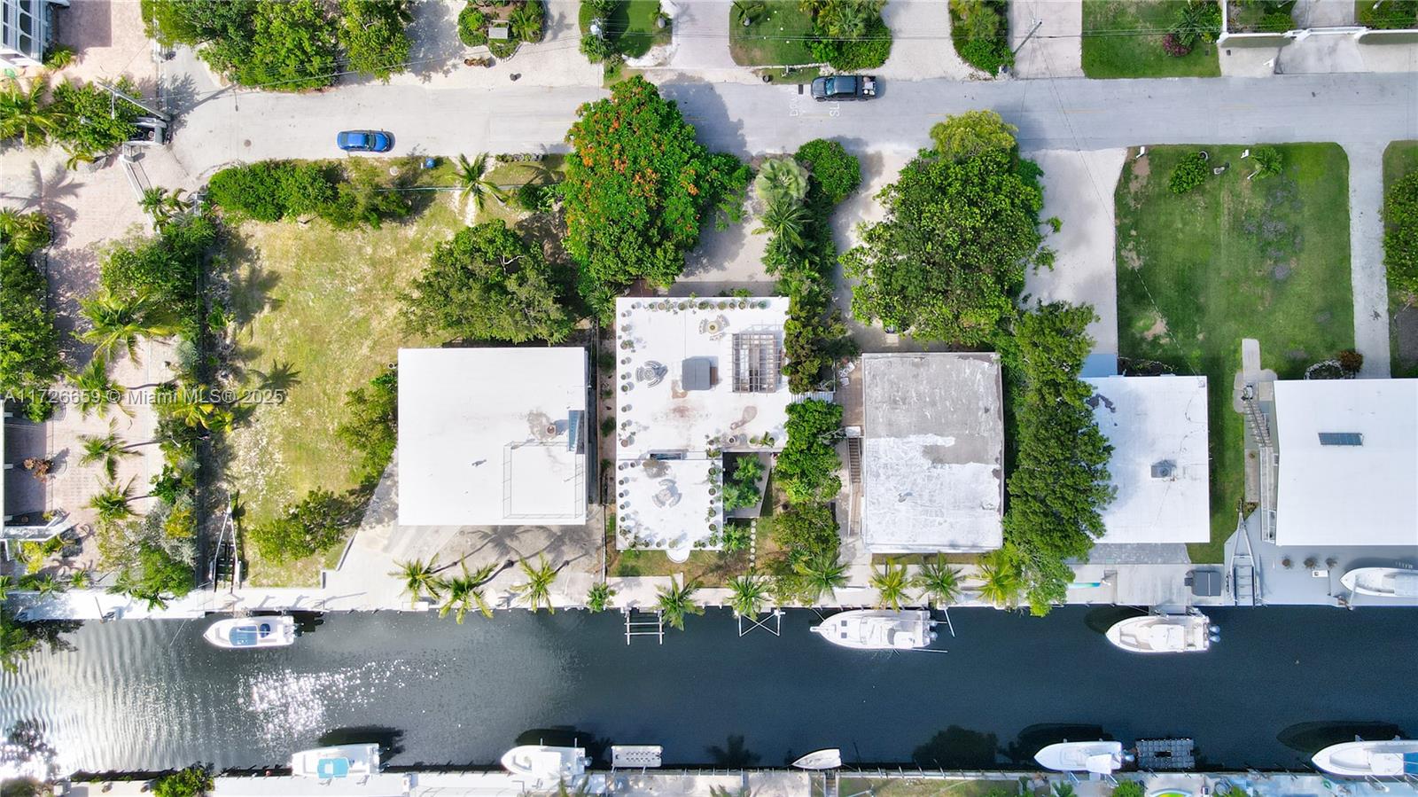 1123 Grand Street, Key Largo, Florida image 14