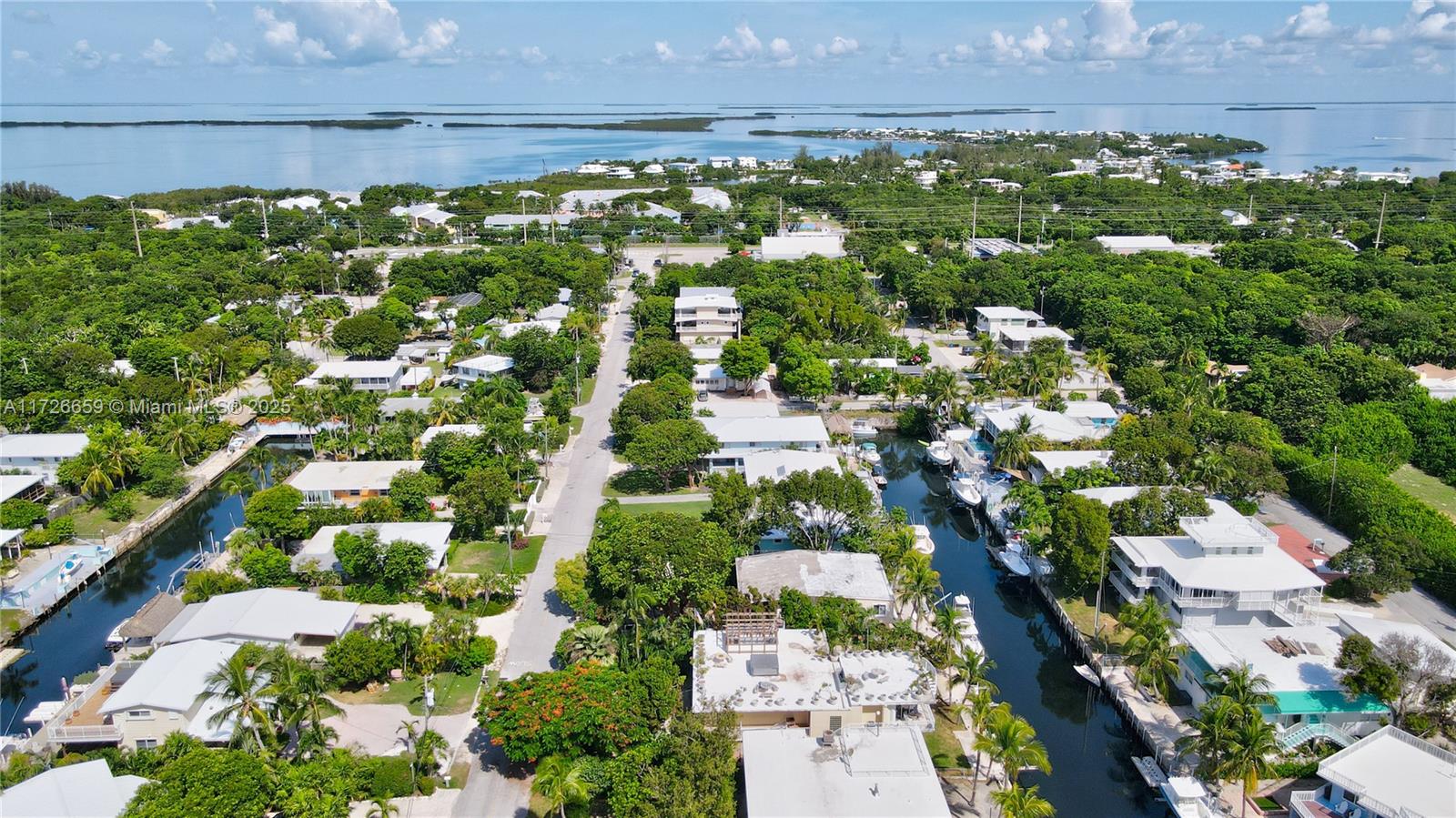 1123 Grand Street, Key Largo, Florida image 42