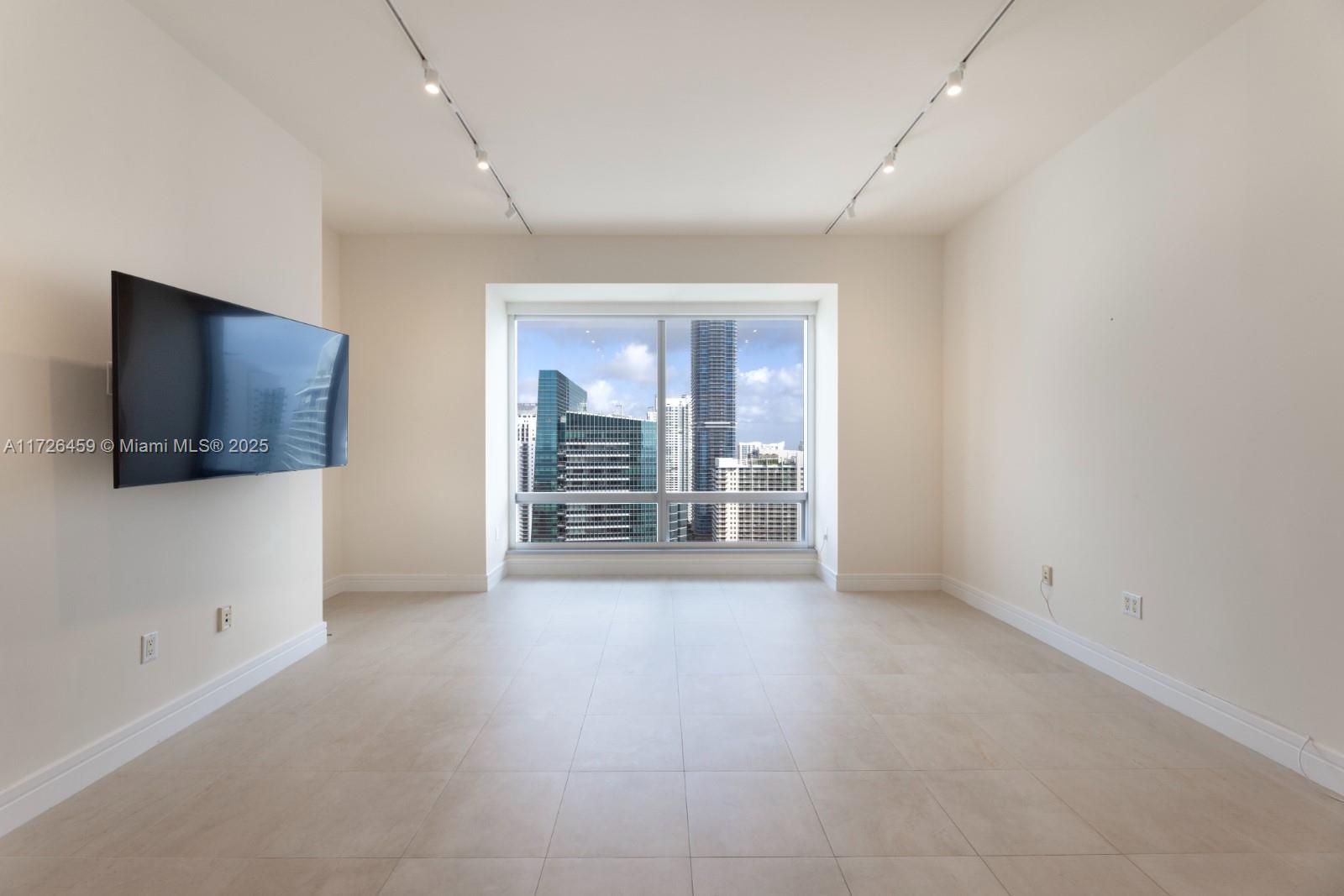 1425 Brickell Ave #42D, Miami, Florida image 3