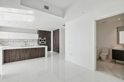 851 NE 1st Ave #4212, Miami FL 33132