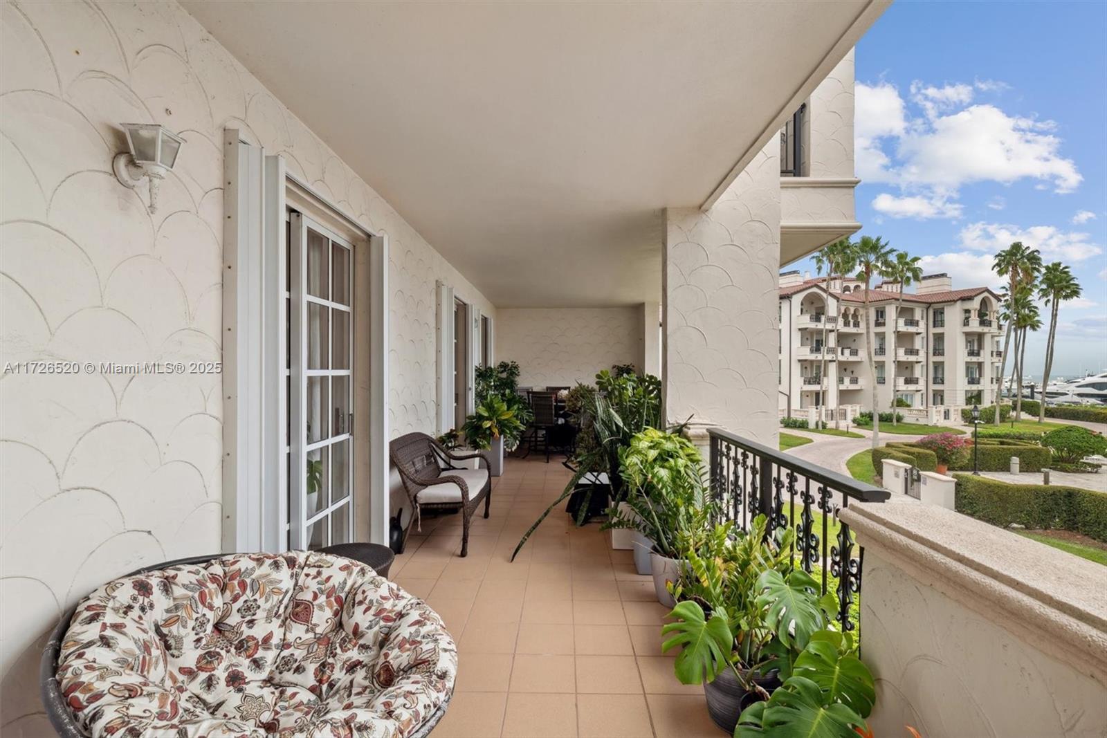 2124 Fisher Island Dr #2124, Miami Beach, Florida image 44